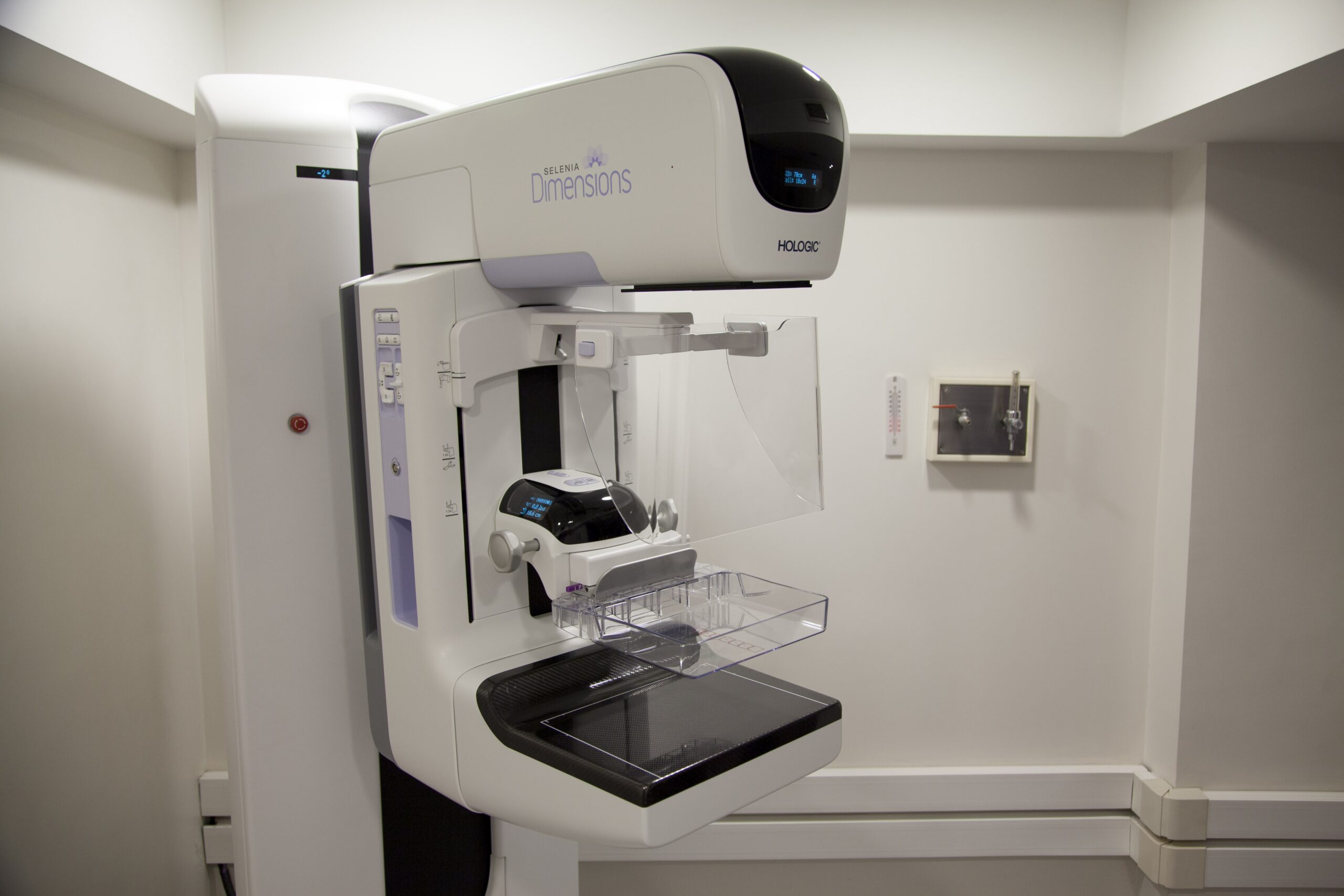 about-01 Alarconaudiovisual Mammography 2416942 Scaled